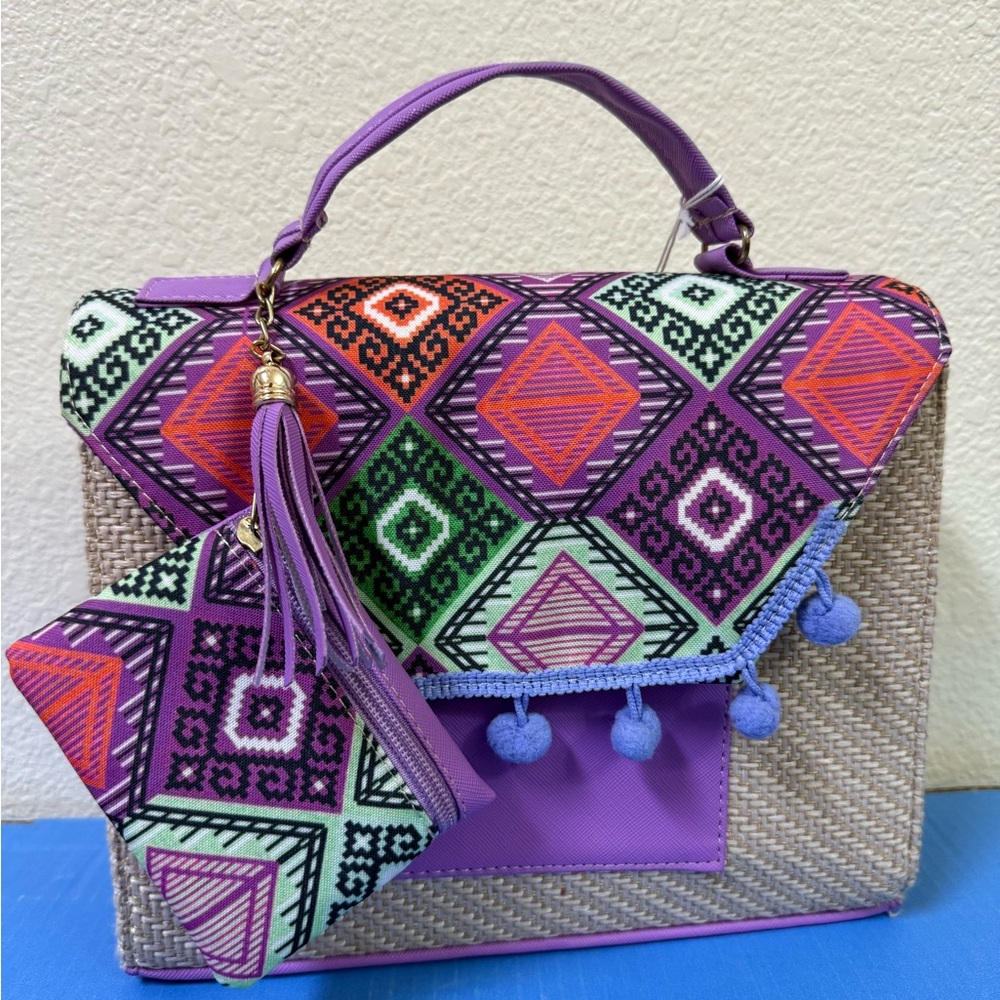 Purple Detail Artesanal Handbag